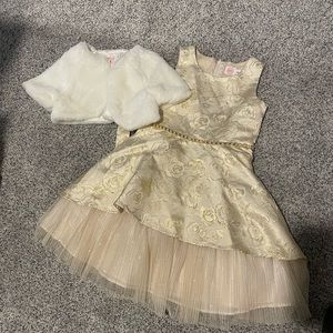 Girls Wonder Nation gold holiday dress w/ white soft jacket. Size 7